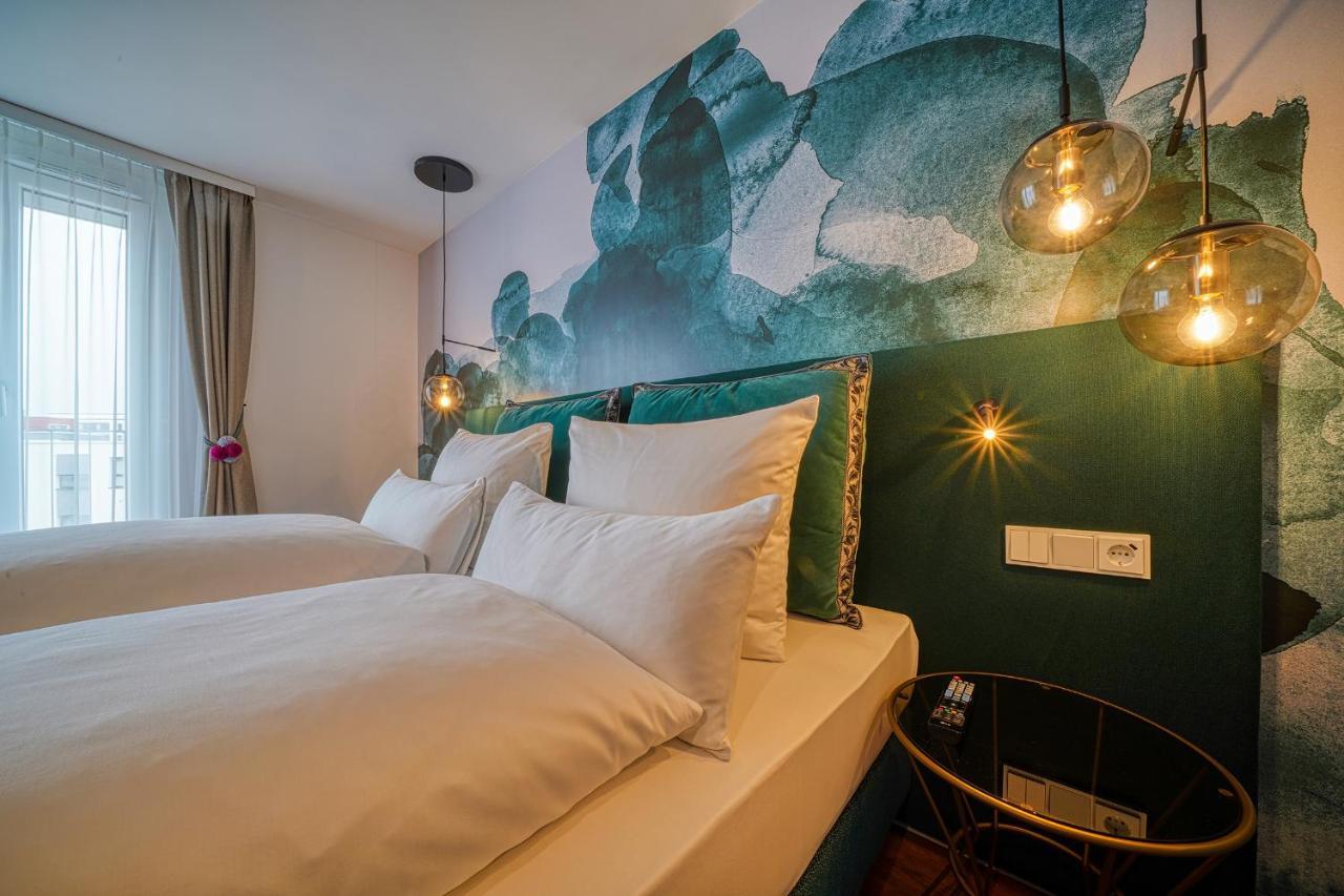 Vienna House Easy By Wyndham Freiburg City Dış mekan fotoğraf