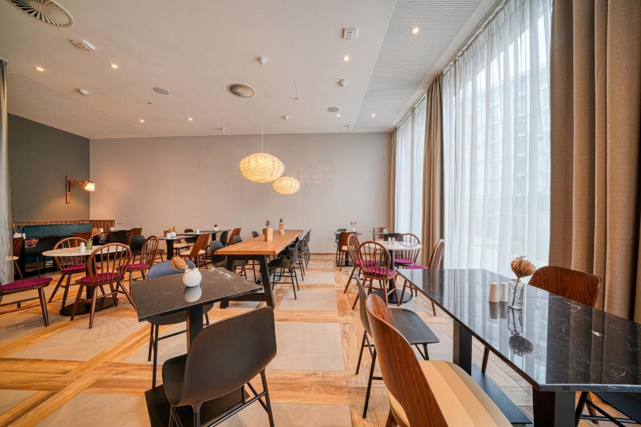 Vienna House Easy By Wyndham Freiburg City Dış mekan fotoğraf