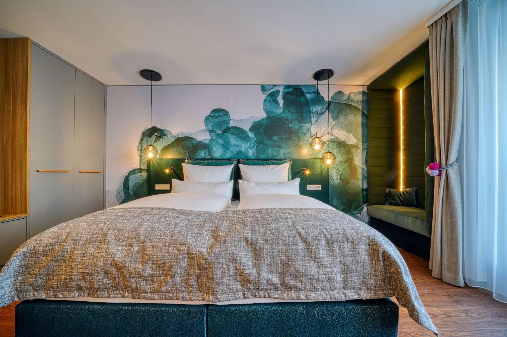 Vienna House Easy By Wyndham Freiburg City Dış mekan fotoğraf